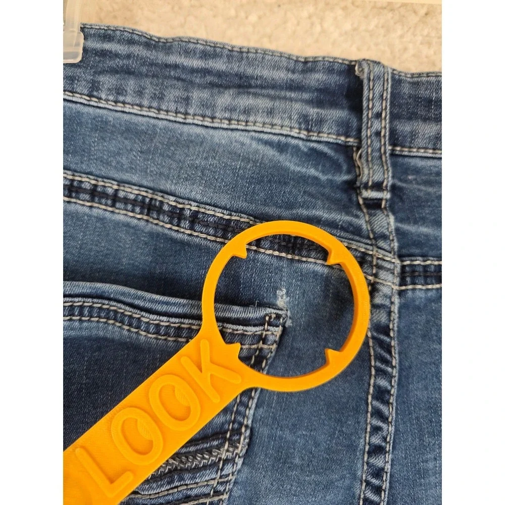 BKE Jake Jeans Mens 32x30 Blue Straight Leg Medium Wash Stretch Denim
